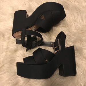 ZARA chunky heels! never worn!